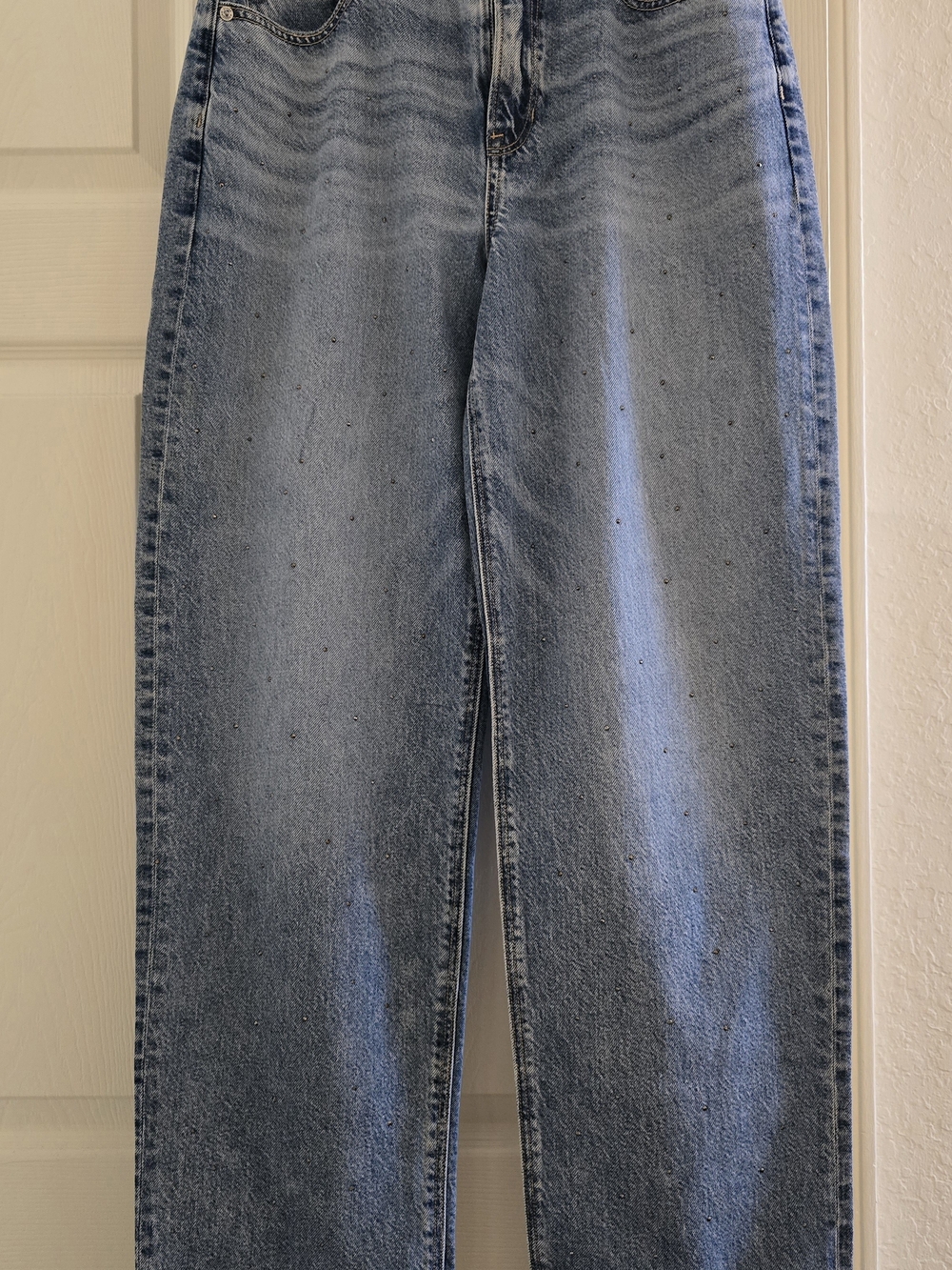 American Eagle Outfitters Super High Rise Baggy Straight W/Rhinestones